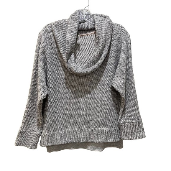 Sweet Gray Textured Cowl Neck Pullover Size XS - Picture 2 of 7